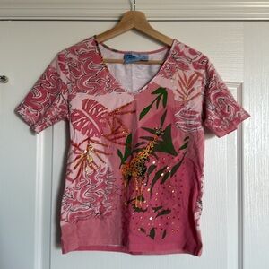 Jane Ashley Pink Giraffe Shirt🦒